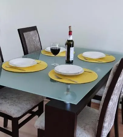 Imperial Sea View Apartment