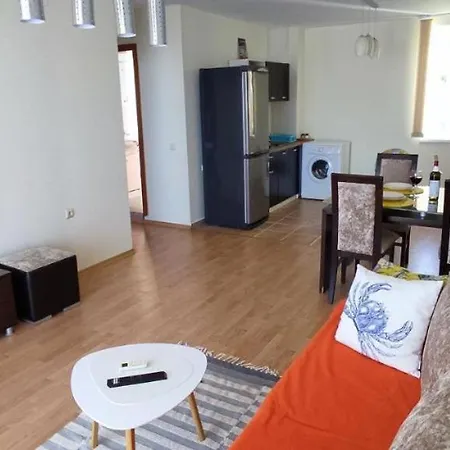 Imperial Sea View Apartment Burgas